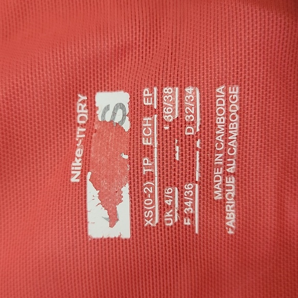 NIKE fit dry geometric tank S hexagon print athletic top with built in shelf bra - Picture 4 of 8